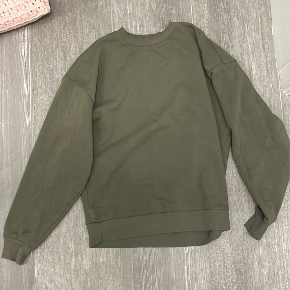 Nuuds sweatshirts X 3